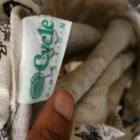 Cycle Boston Toile Wrap Mini Skirt Cream - Picture 6 of 7